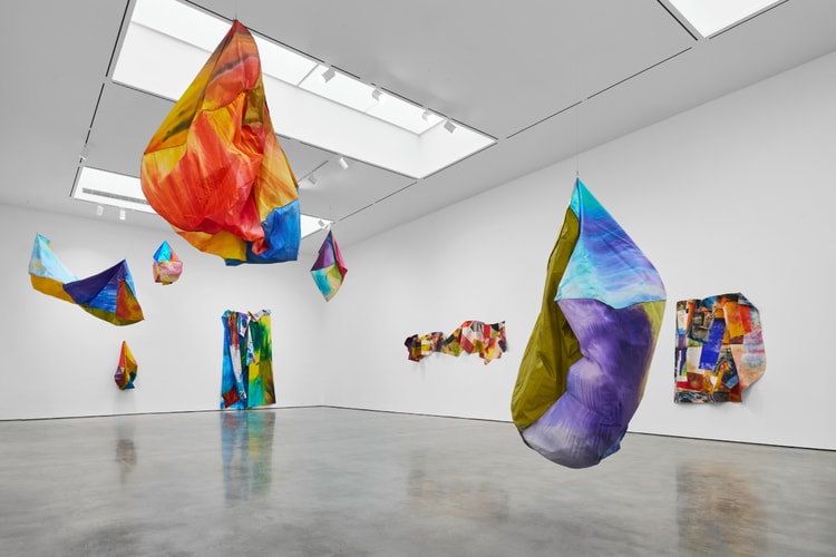 Sam Gilliam「STITCHED」：在限制中誕生的藝術